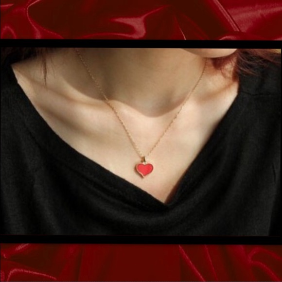 โค๏ธRed heart necklace โค๏ธ - Picture 2 of 4