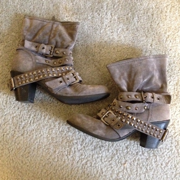 Brown boots