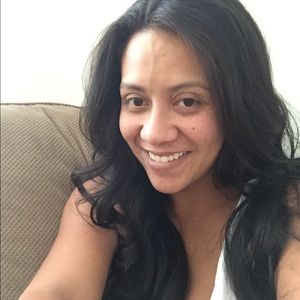 Meet your Posher, Chanel