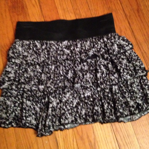 Tier skirt