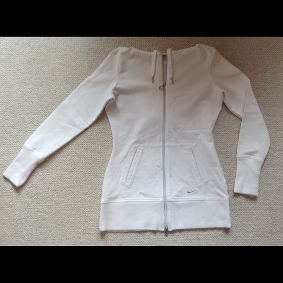 White Fit Dry Nike Sweat Shirt!