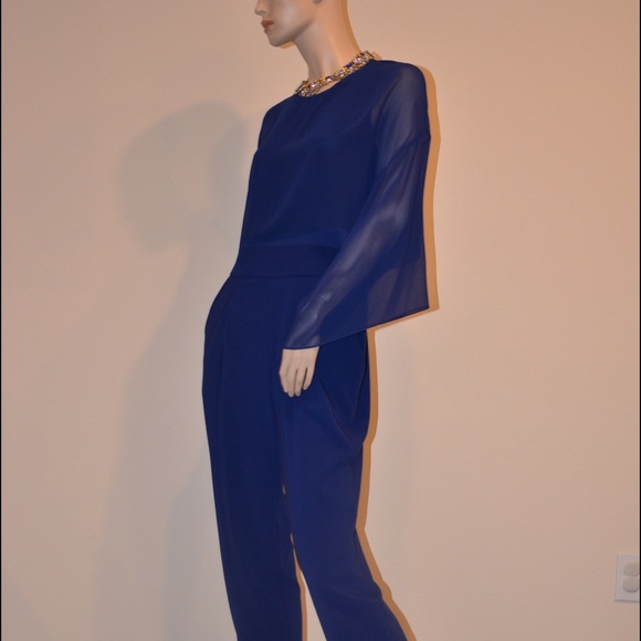 NEW BCBG MAXAZARIA ZOEE JUMPSUIT SIZE 4