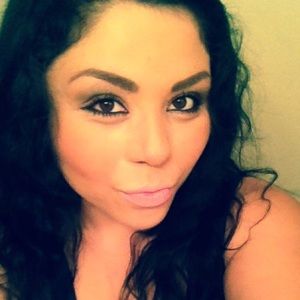 Meet your Posher, Eva