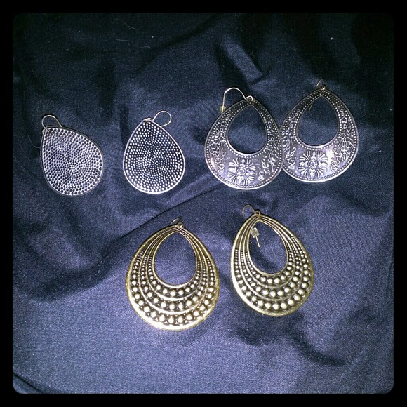 Earring set