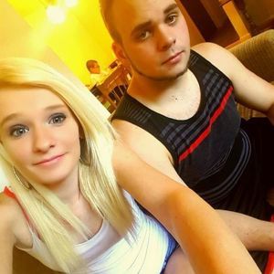 Meet your Posher, Abbie