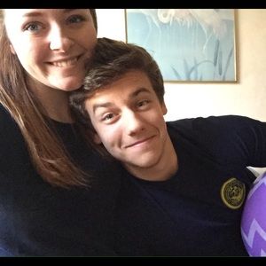 Meet your Posher, Rebecca