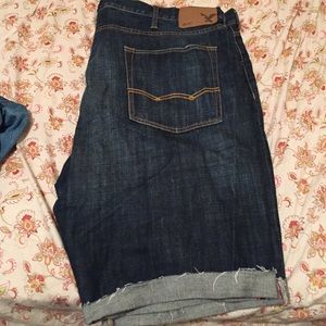 Cut off jeans shorts