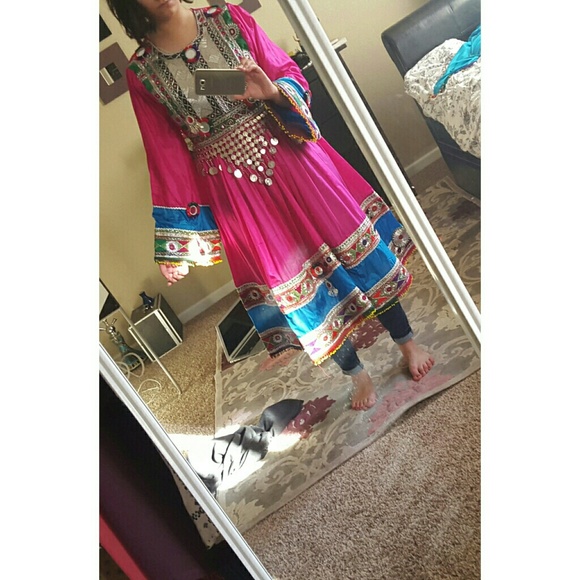 Afghani clothes