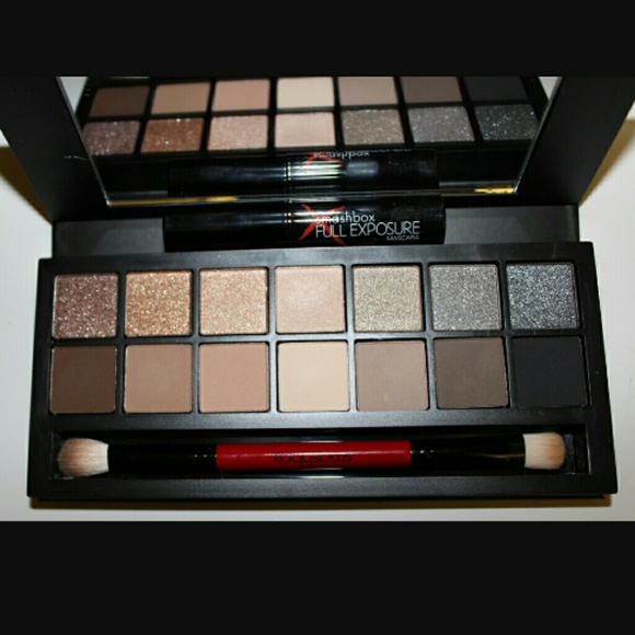 Smashbox Exposure - Picture 3 of 3