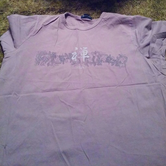 Purple t-shirt with Zen symbol