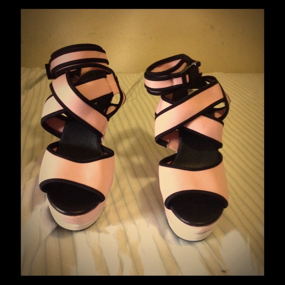 Steve Madden Iggy Azalea Shoes - Picture 1 of 4