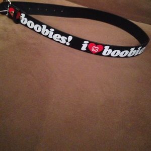 Black I ❤️ boobies belt