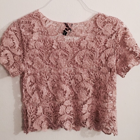 bebe Tops - ❗️LAST CALL TODAY Bebe Rose gold crochet top