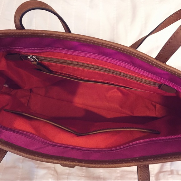 🚫SOLD🚫New Michael Kors Bag - Picture 3 of 4