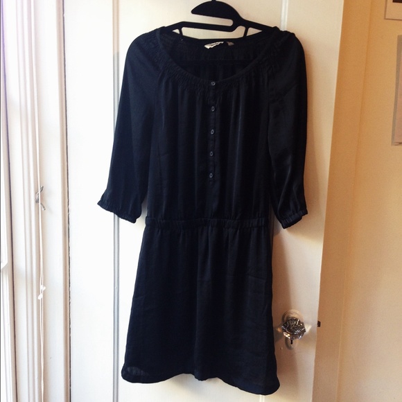 🚫🚫🚫SOLD🚫🚫🚫 Black satin dress
