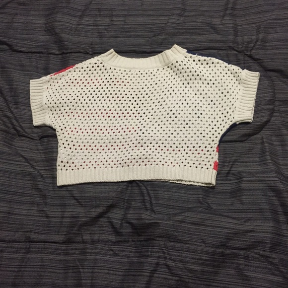 Crop top - Picture 2 of 2