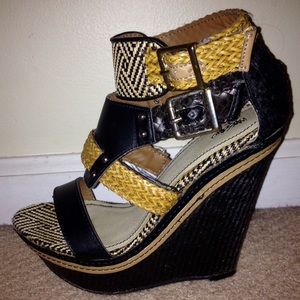 🔮Black & Cognac Wedges, like new