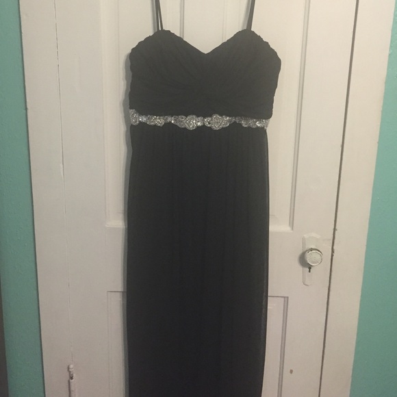 GORGEOUS Strapless Black David's Bridal gown!