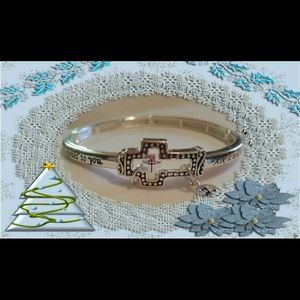NEW Inspirational cross charm bracelet