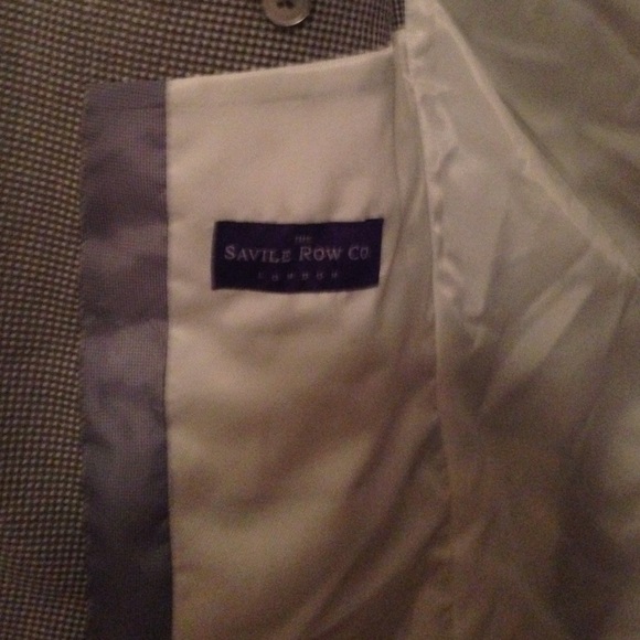 Blazer - Picture 2 of 2