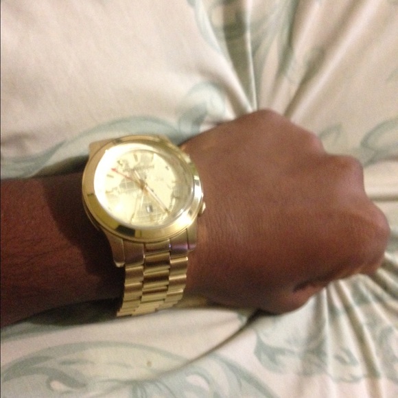 Mk watch - Picture 2 of 2