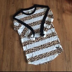 Leopard print shirt VS PINK