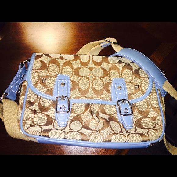 Gorgeous never used Coach purse