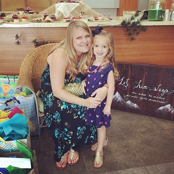 Meet your Posher, Kaitlyn