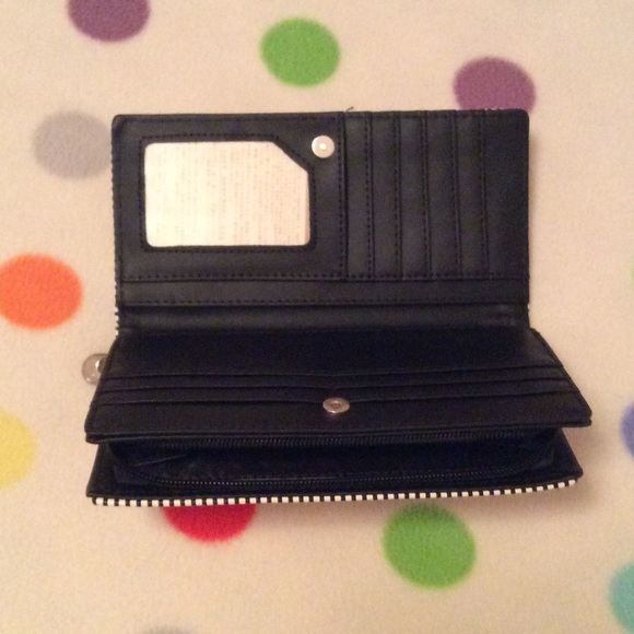 Wallet - Picture 2 of 2