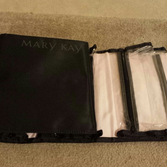 SOLD Travel roll up bag