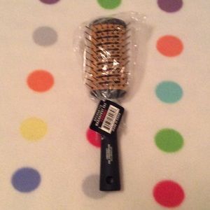 Spornette hair brush