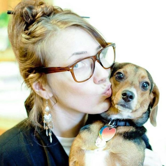 Meet your Posher, Elizabeth - Picture 7 of 8