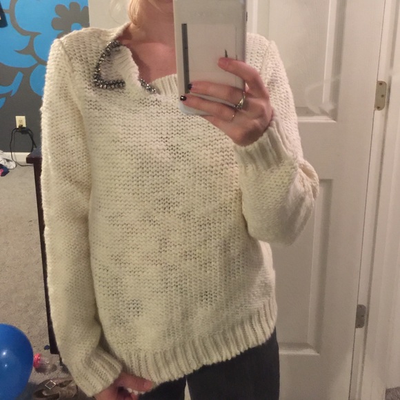 H & M sweater - Picture 3 of 3
