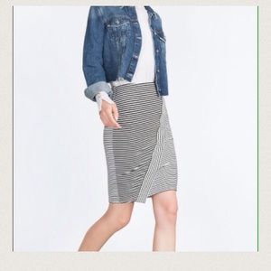 Zara black and white pencil skirt