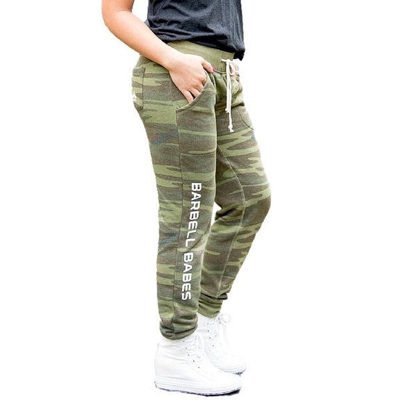 Barbell Babes Pants - 🆕 Barbell Babes Camo Fleece Joggers L