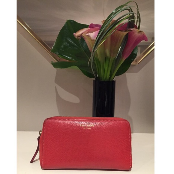 Kate Spade Coral Wallet