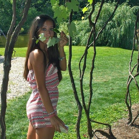 Meet your Posher, Angela