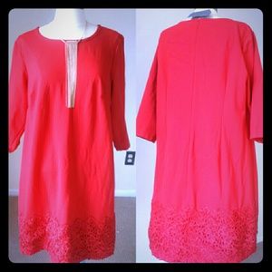 NEW Taylor red dress with lace