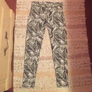 VS Tropical style leggings