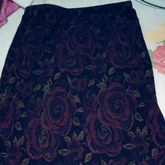 Cute long floral skirt