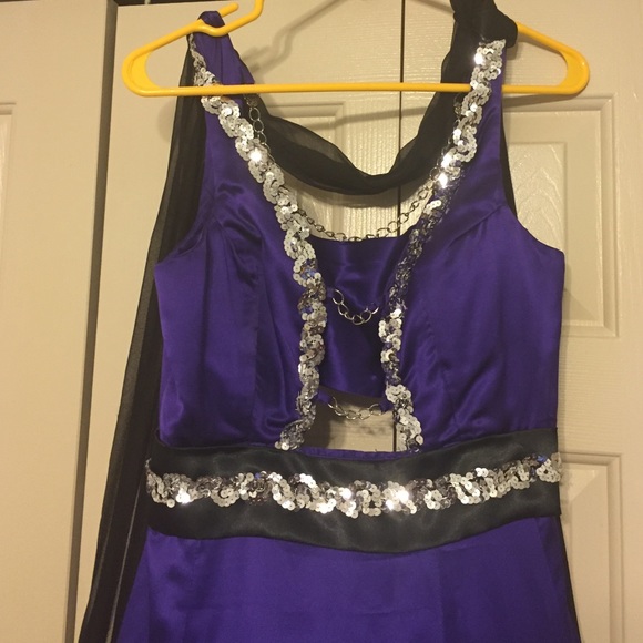 A purple home coming dress. - Picture 3 of 4