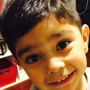 Meet your Posher, Araceli