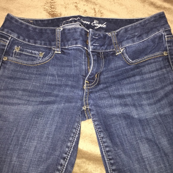 American Eagle Jeans - Short Length