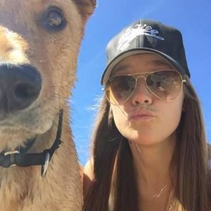 Meet your Posher, Erica