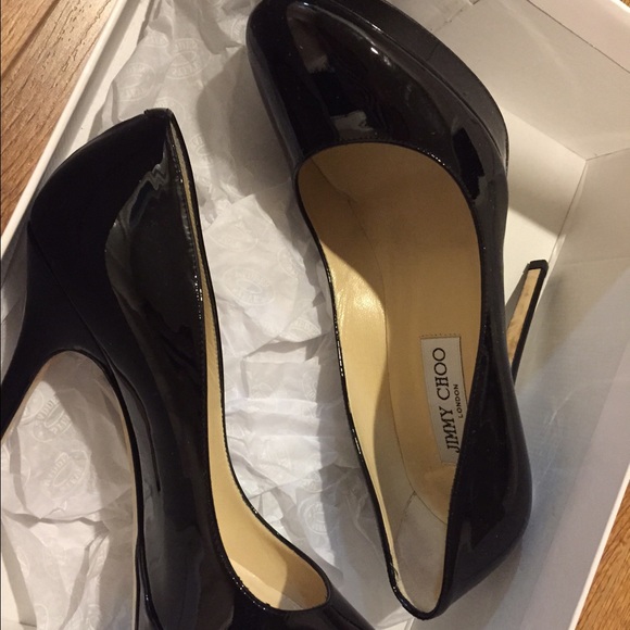 💕Sale💕 💯Authentic Jimmy Choo Classic Shoe