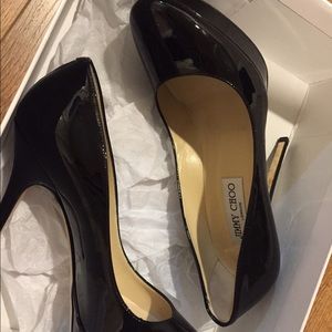 💕Sale💕 💯Authentic Jimmy Choo Classic Shoe