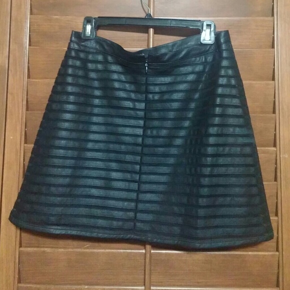 Gianni Bini Skirt - Picture 2 of 3