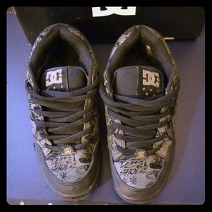 DC Shoes - Black and Dark Grey