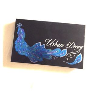 Urban decay - peacock makeup palette-