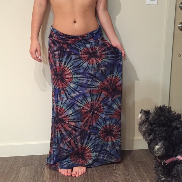 Long skirt